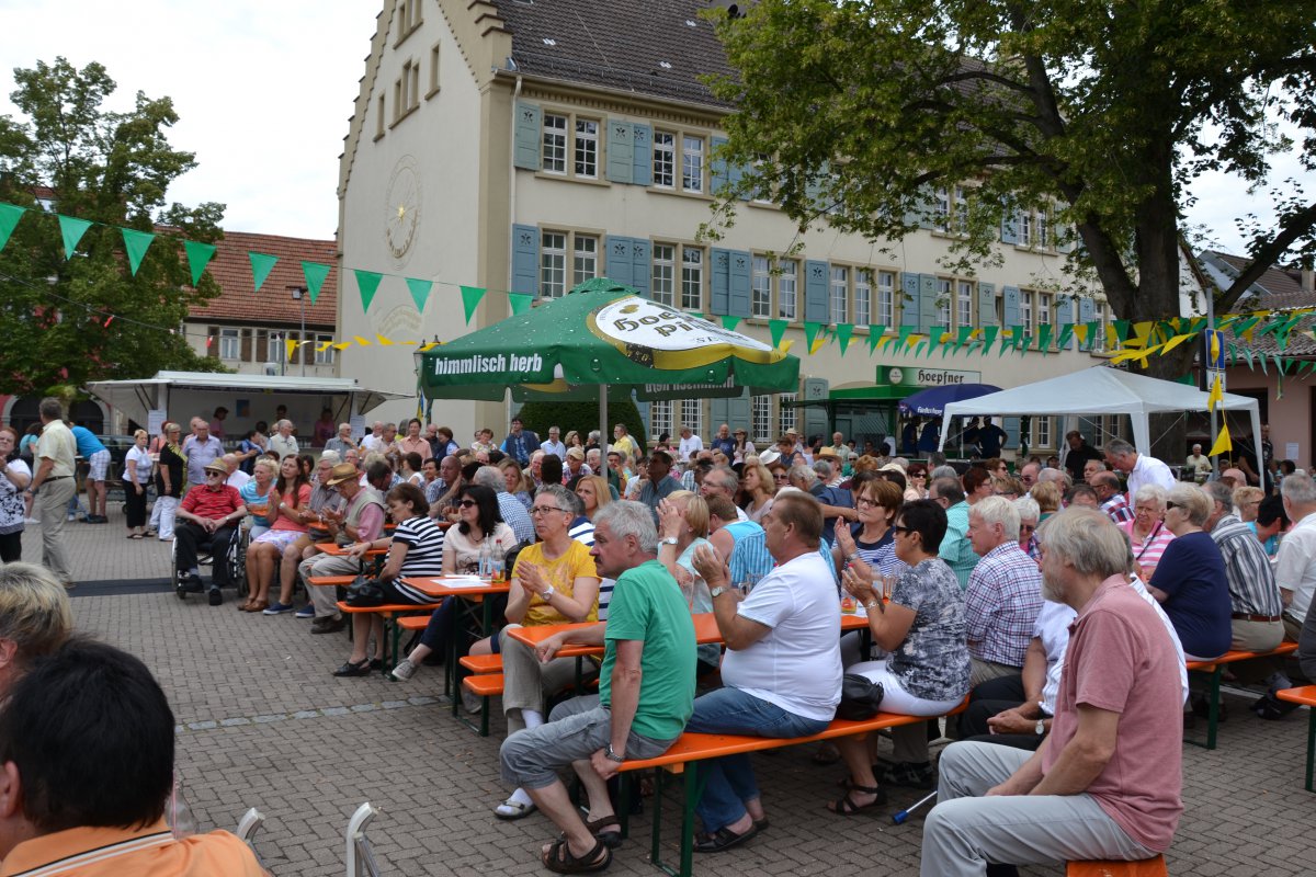 Rathausplatzfest Gondelsheim 056