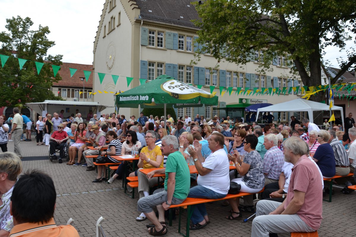 Rathausplatzfest Gondelsheim 057